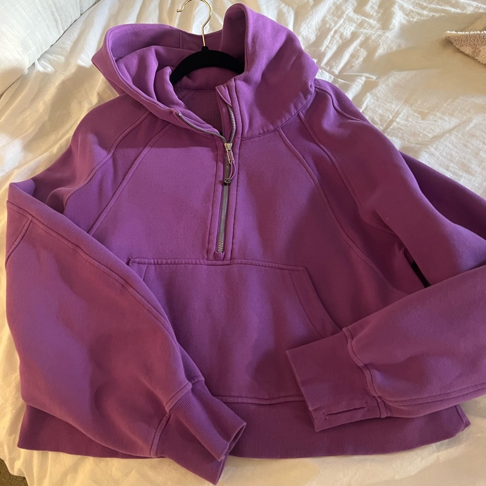 Lululemon Scuba size 6